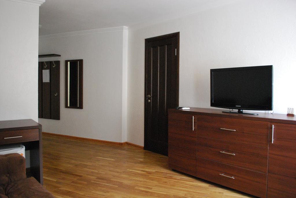 Hotel Shpinat Odesa Habitación foto